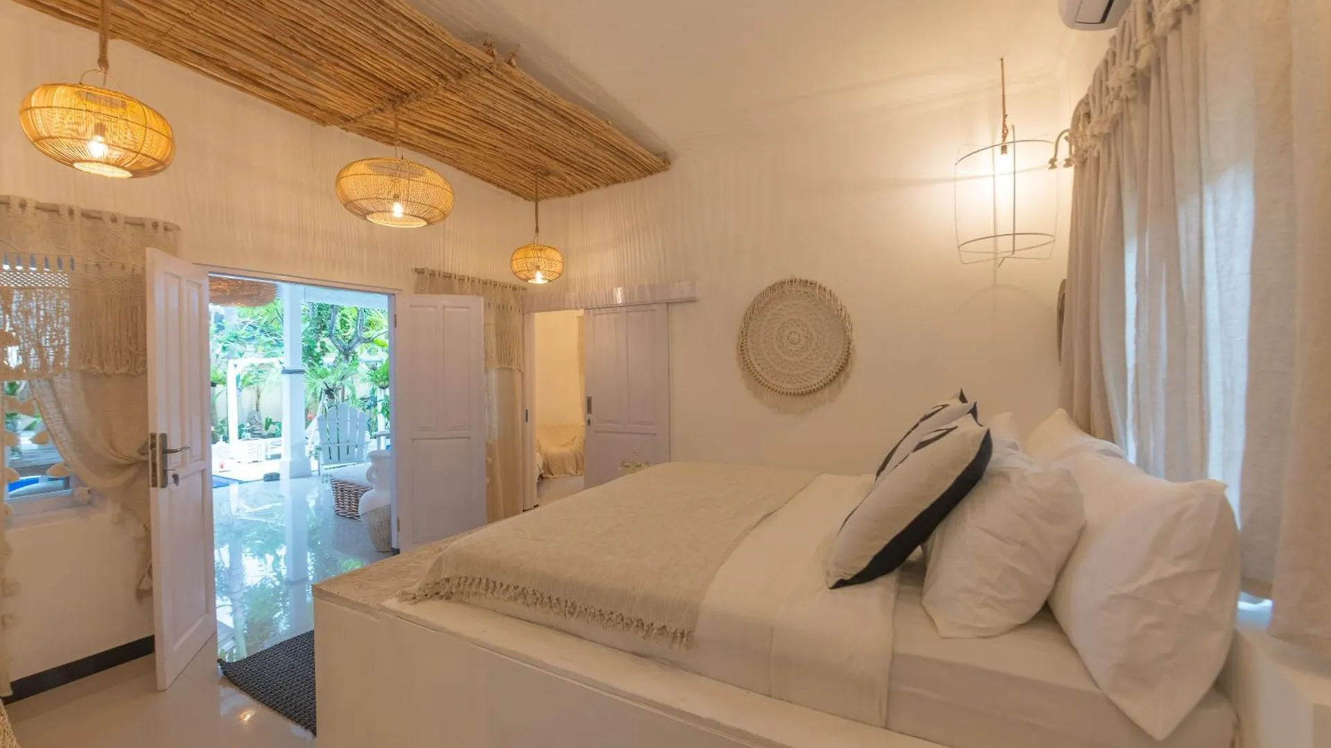 Villa Smile With Private Pool سمينياك